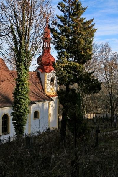 Kostel sv. Vintíře s hřbitovem
